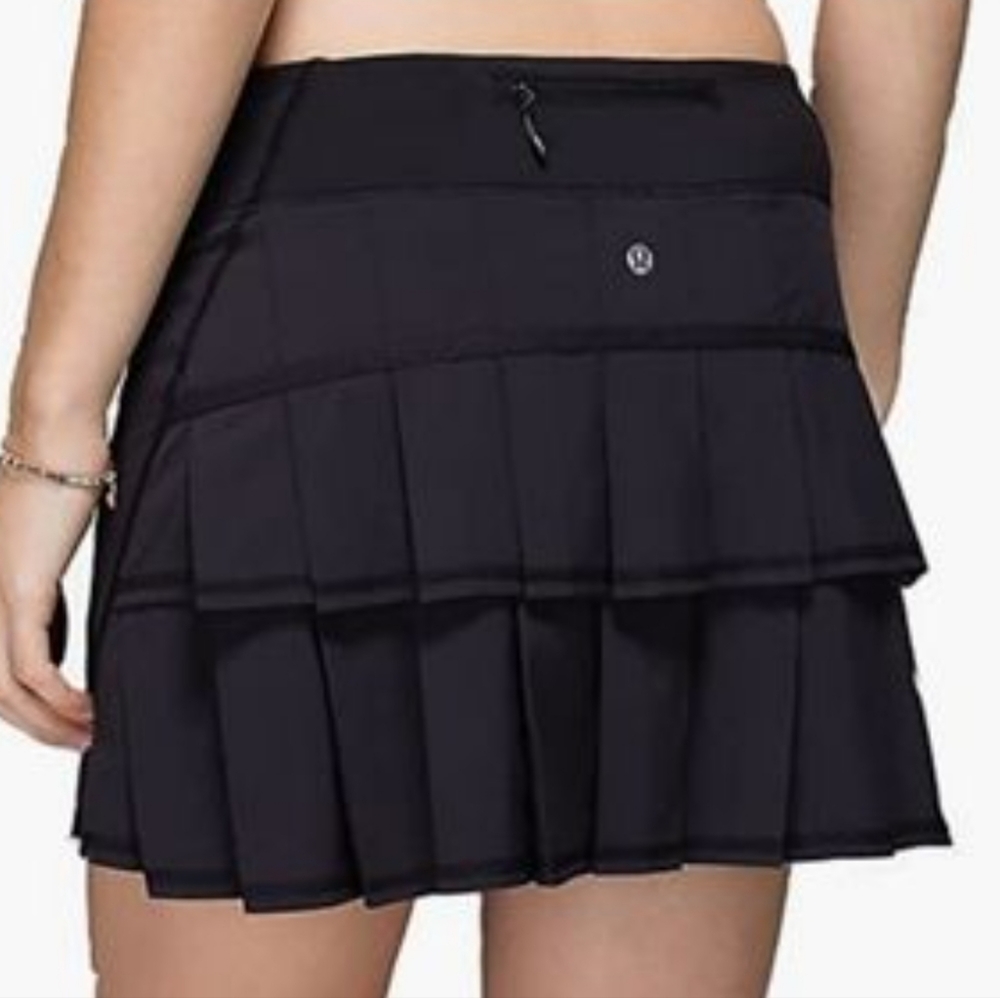 Lululemon Pace Setter Black Skirt Skort Pleats Stretch Size 10